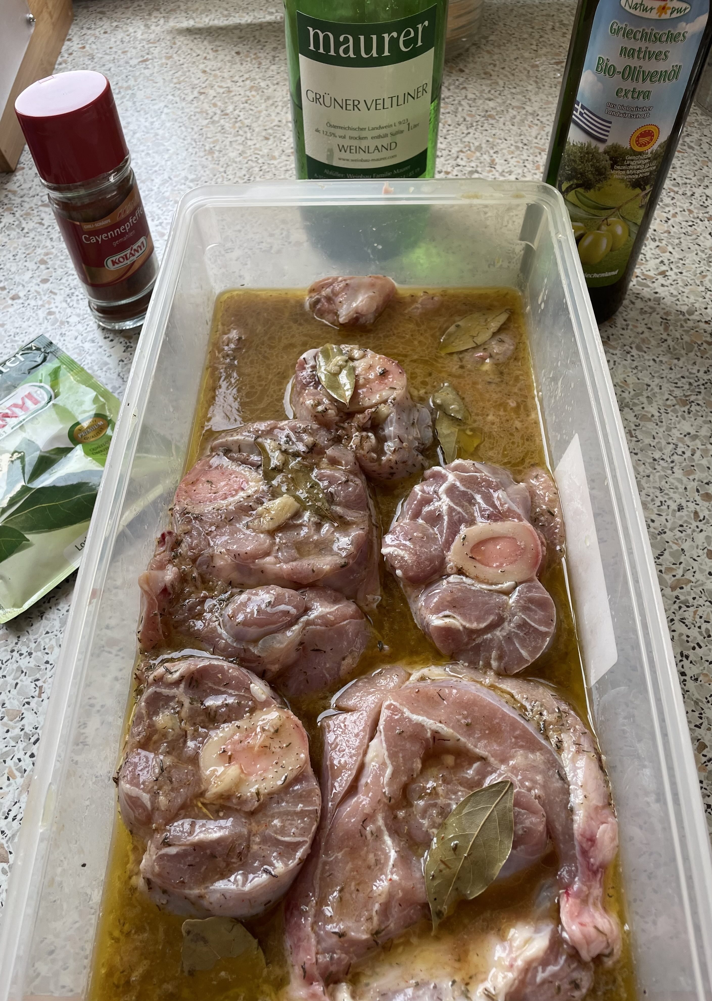 Bio-Kalbsstelze